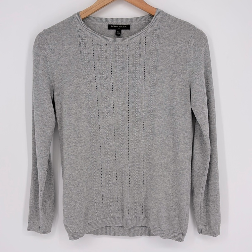 Banana Republic Factory Knit Sweater Women’s Size XS in Light Gray EUC!